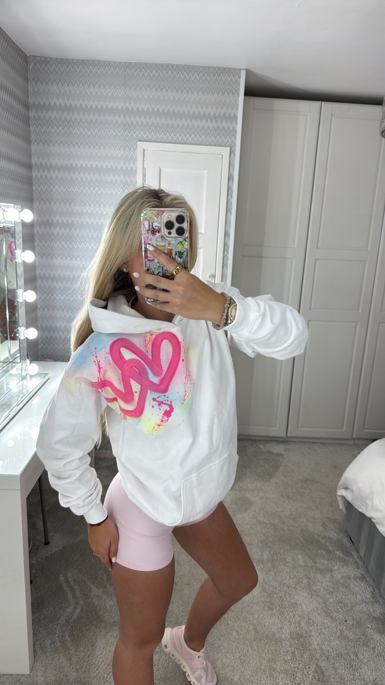 Rainbow heart hoodie π©·βπΌ