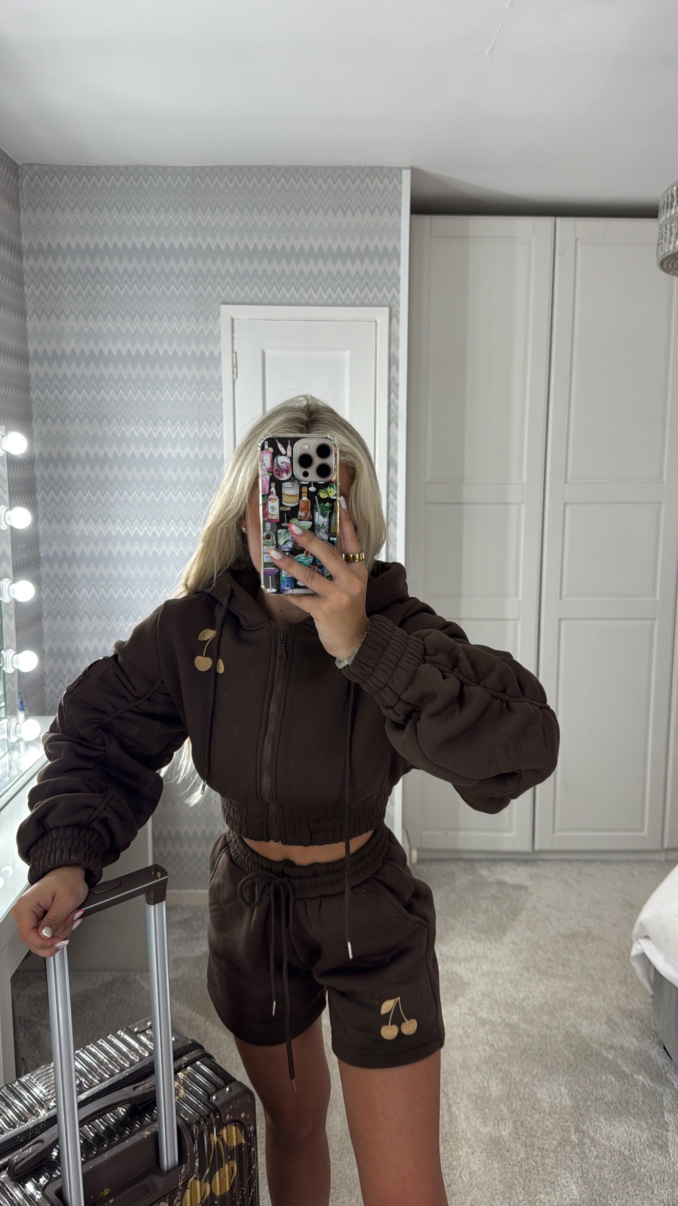 Brown embroidery cherry set🤎🥥✌🏼