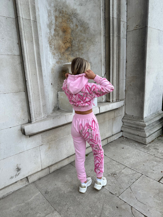 Pink cropped heart tracksuit🙌🏼💗