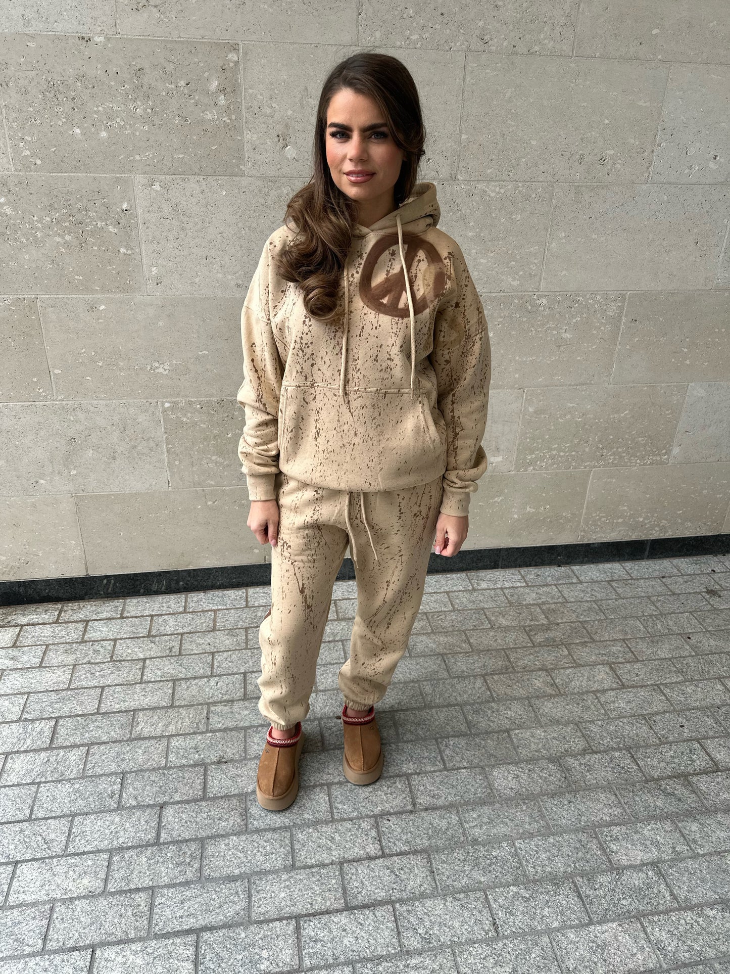 Beige peace+love tracksuit🤎