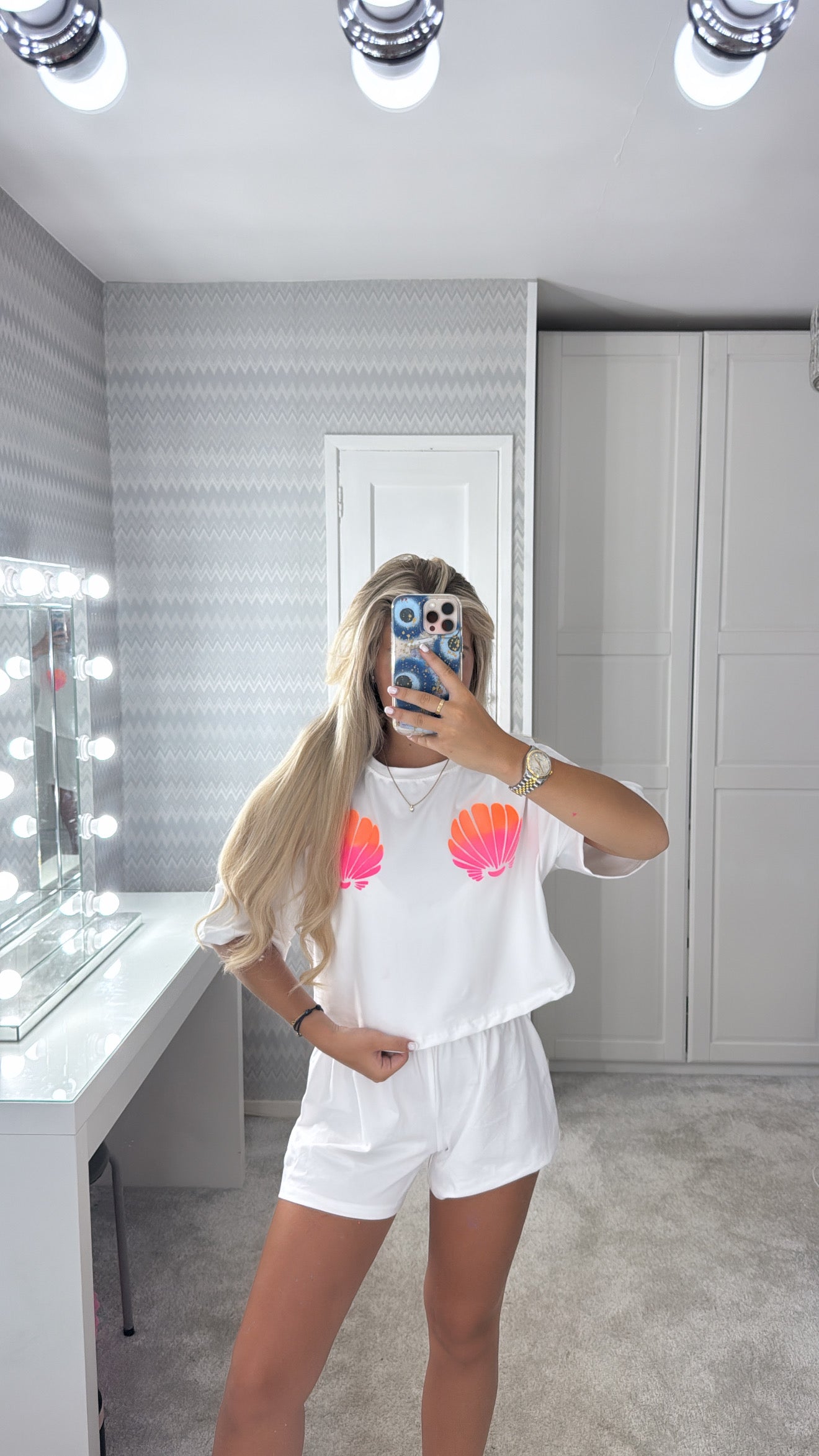 Neon shell lounge set🐚