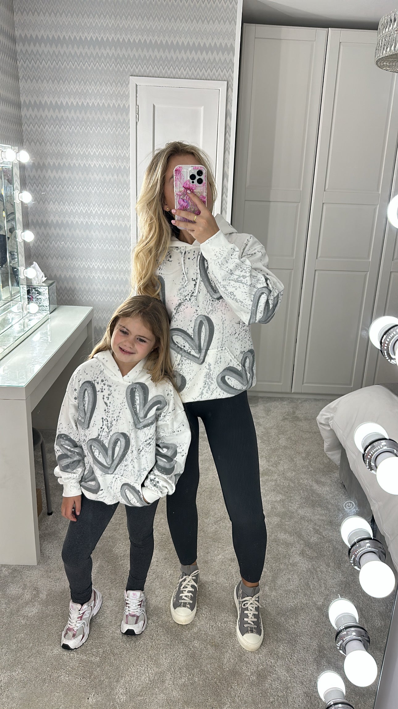 Kids grey&silver hoodie🩶🖤🪩