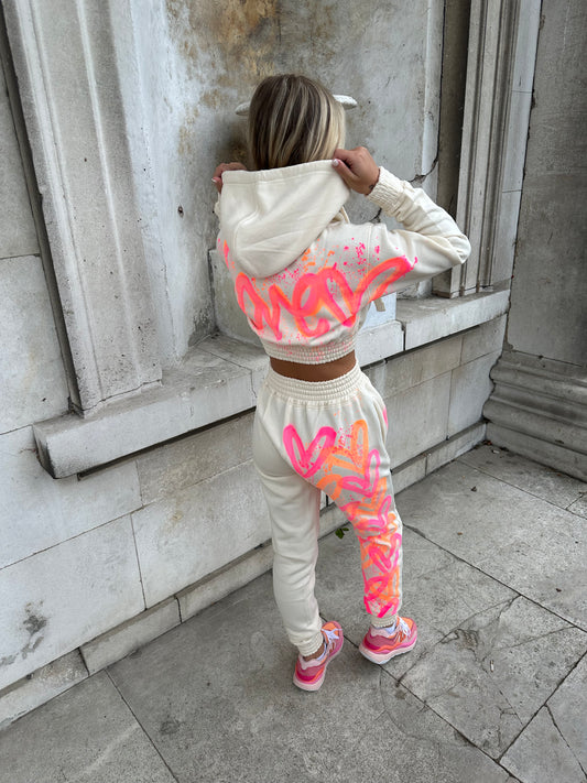 Neon cropped love tracksuits💗🫶🏼