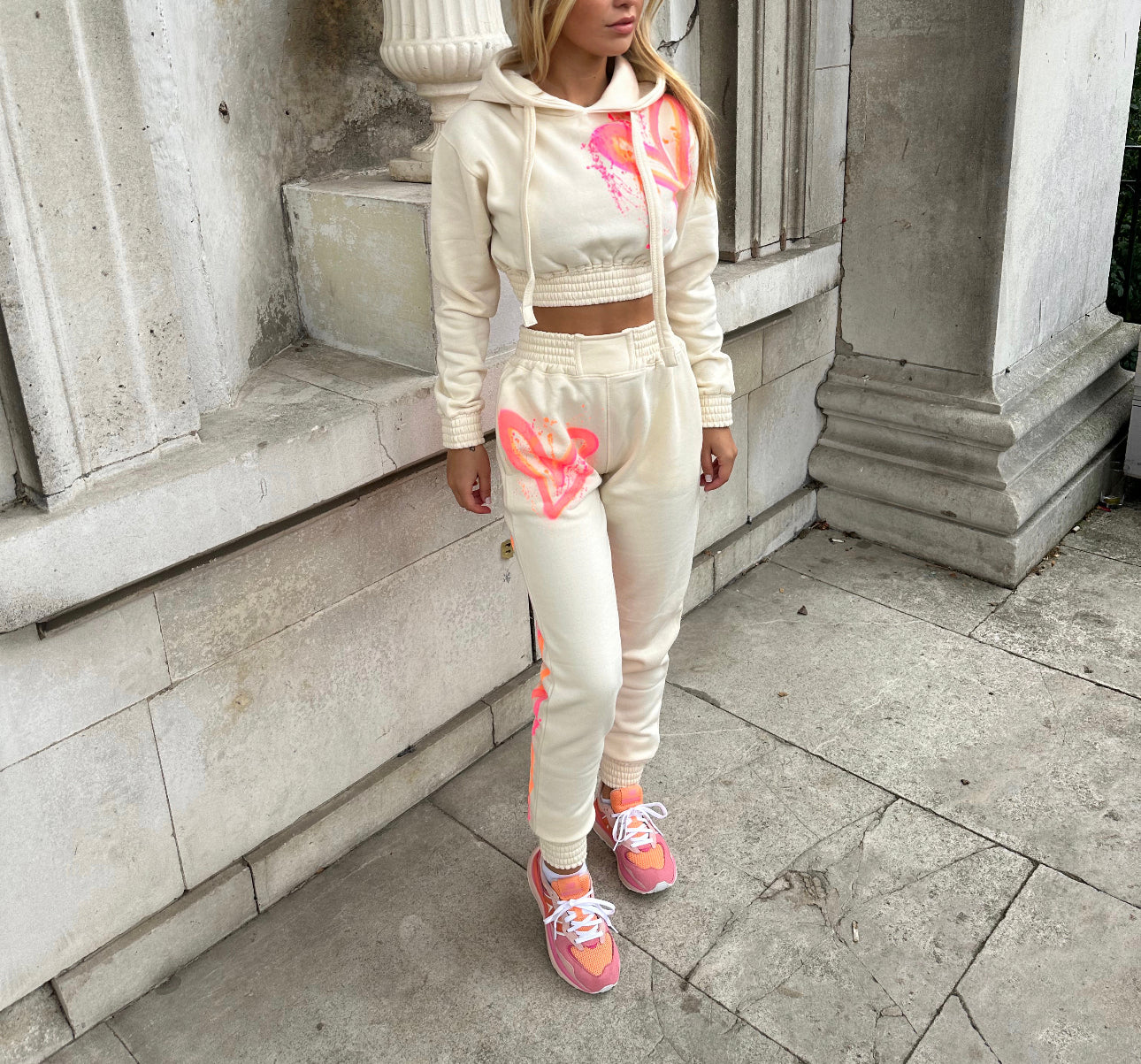 Neon cropped love tracksuits💗🫶🏼