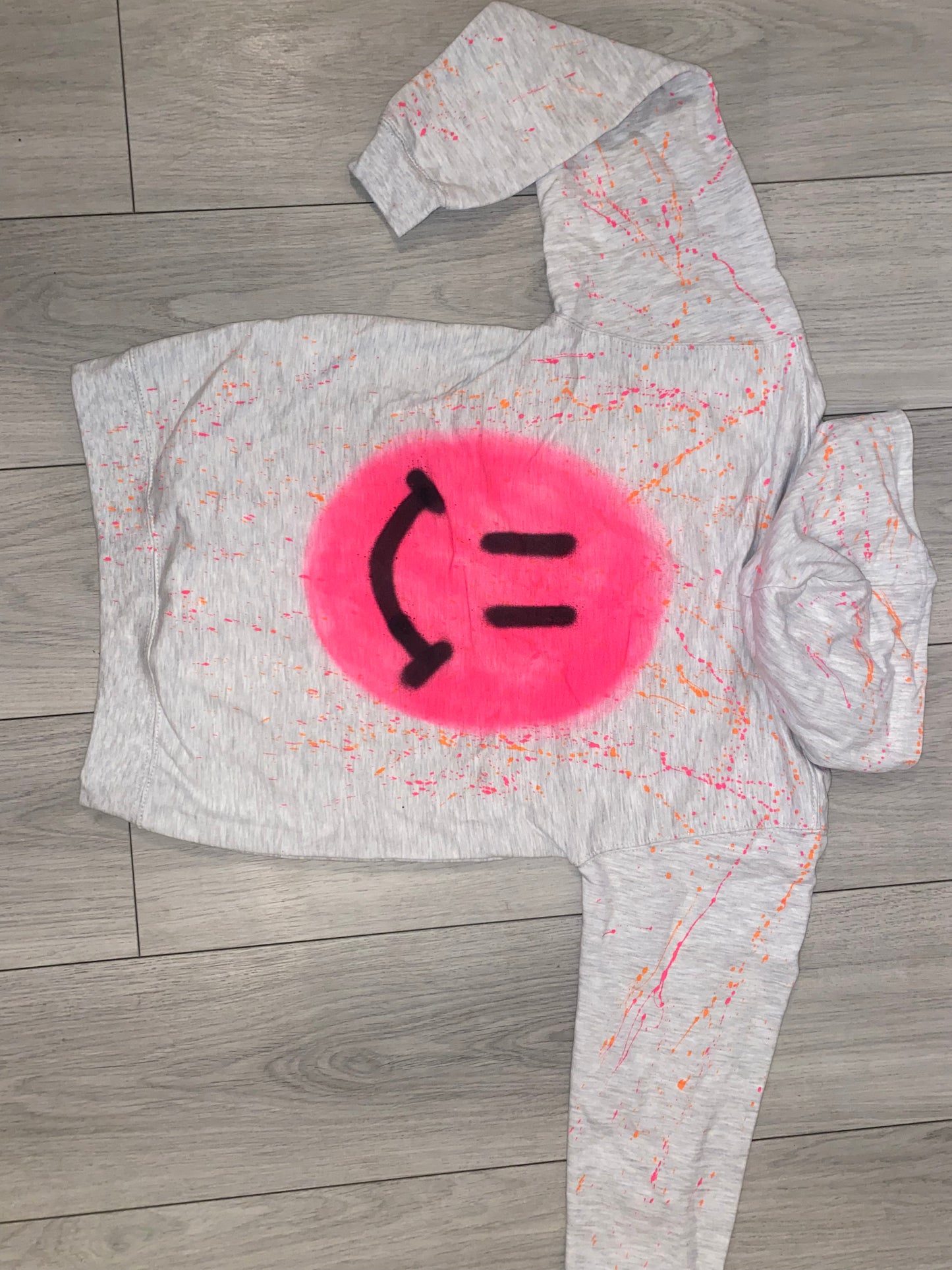 Neon smile face hoodieđź’—