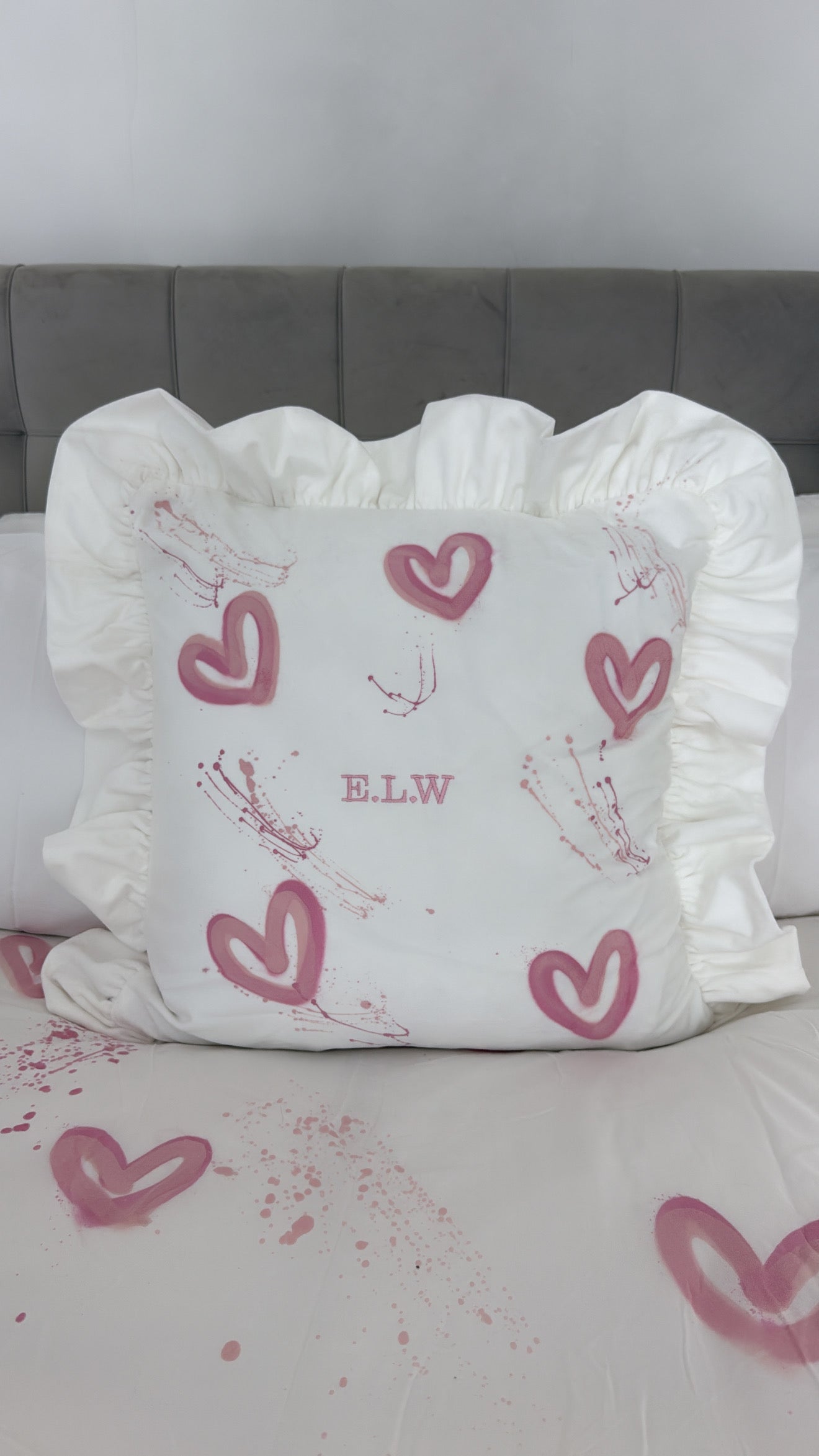 Pink embroidered pillow case🩷