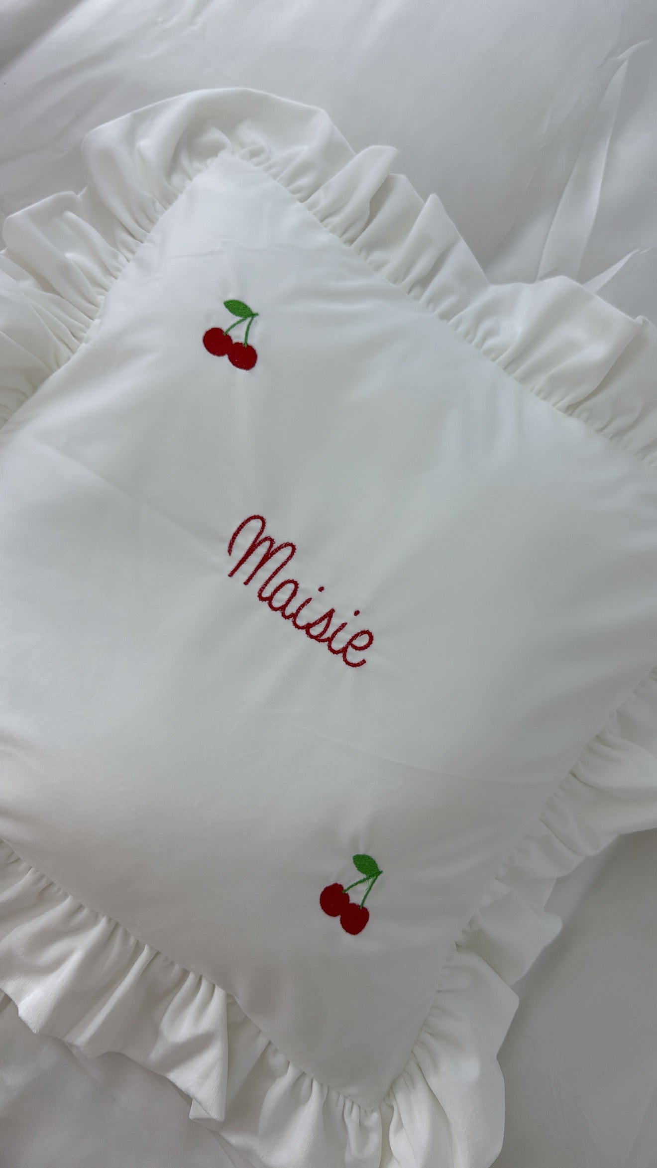 Cherry embroidered pillow case❣️
