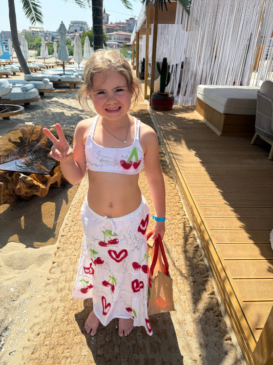 Kids cherry skirt🍒