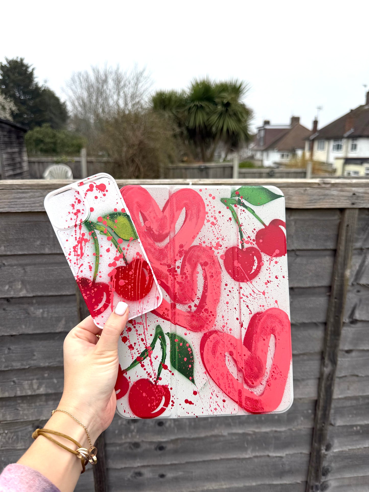 Create your own iPad case🍒