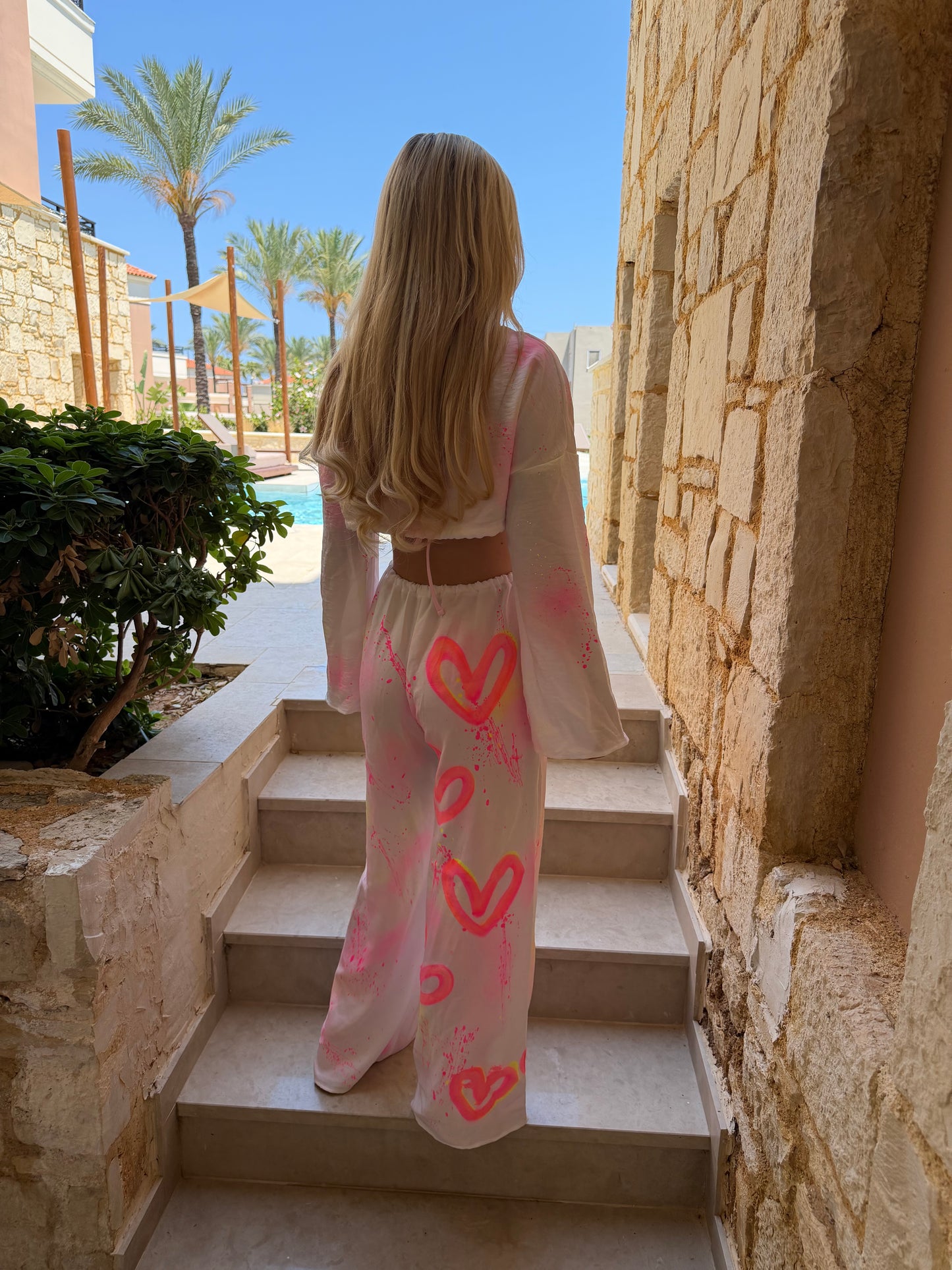 Neon beach set✌🏼✨