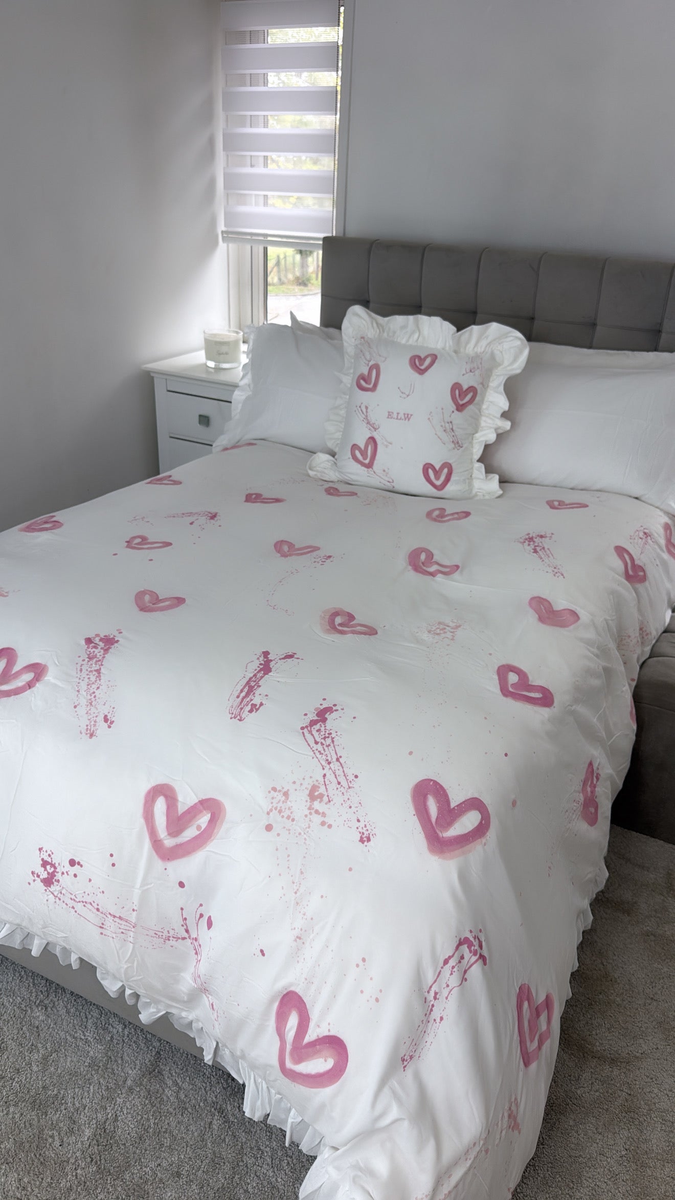 Pink embroidered pillow case🩷