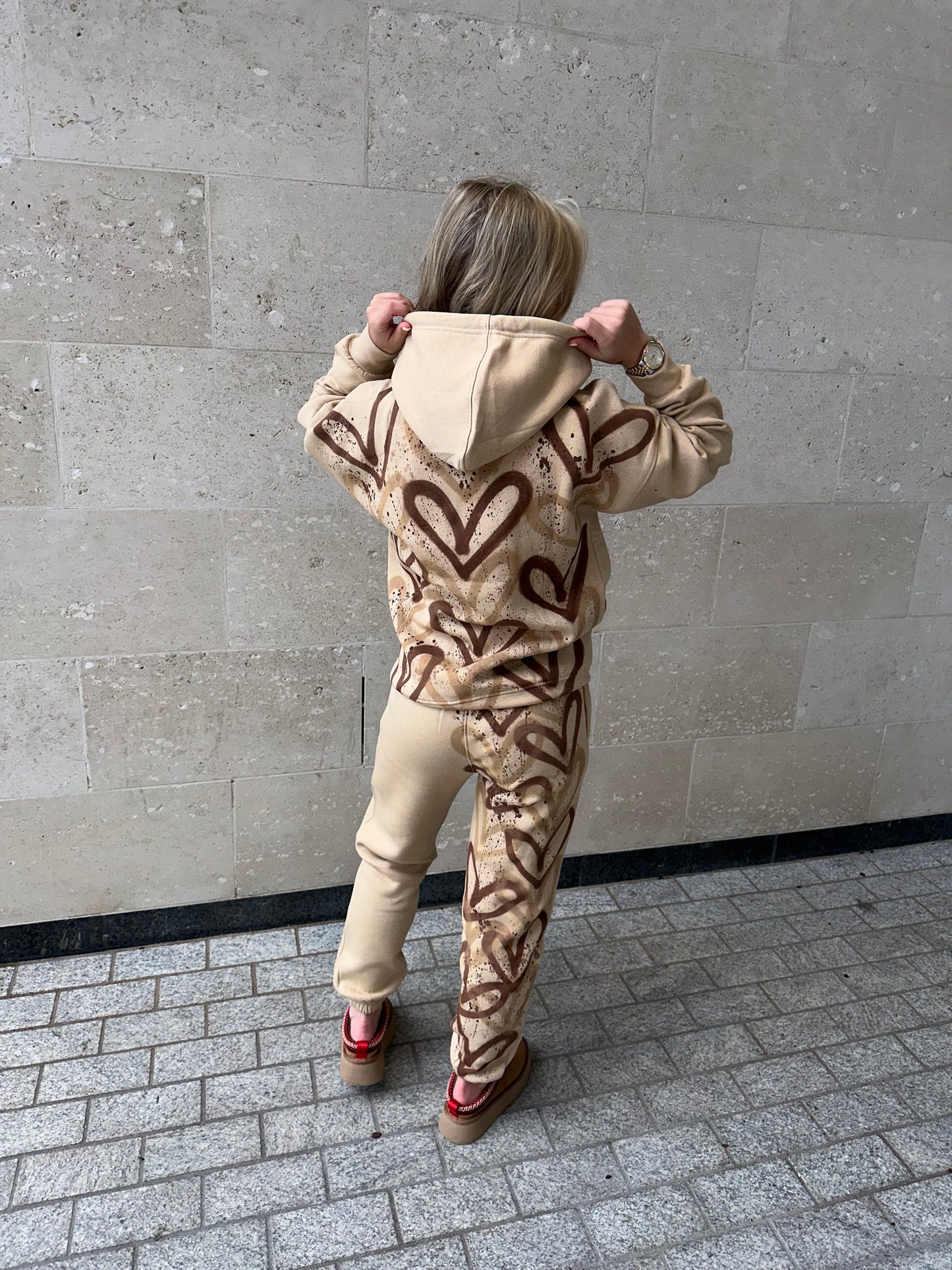 Dark beige heart tracksuit🤎🫶🏼