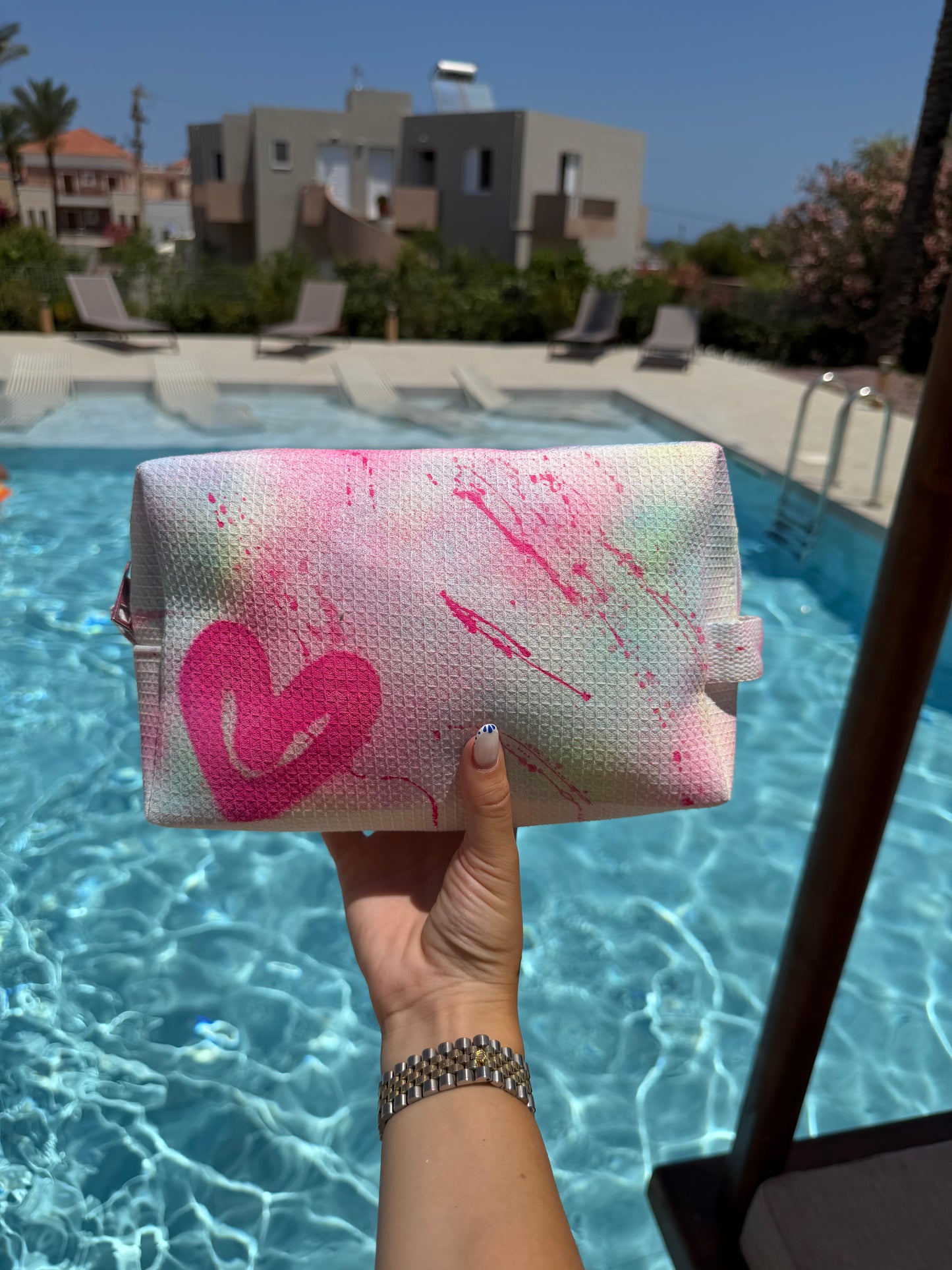 Rainbow pouch ✨🍸