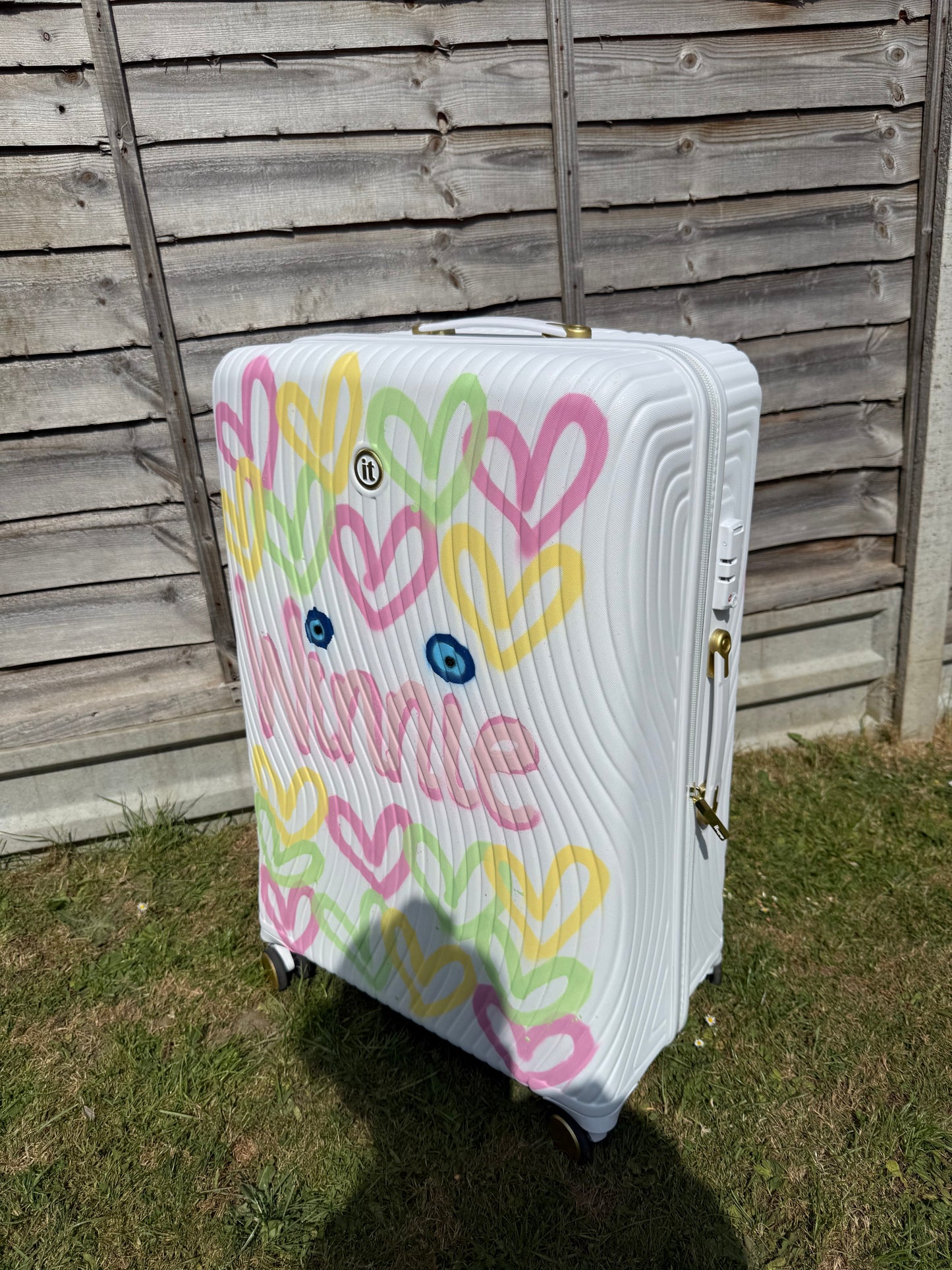 Pastel heart suitcase💕