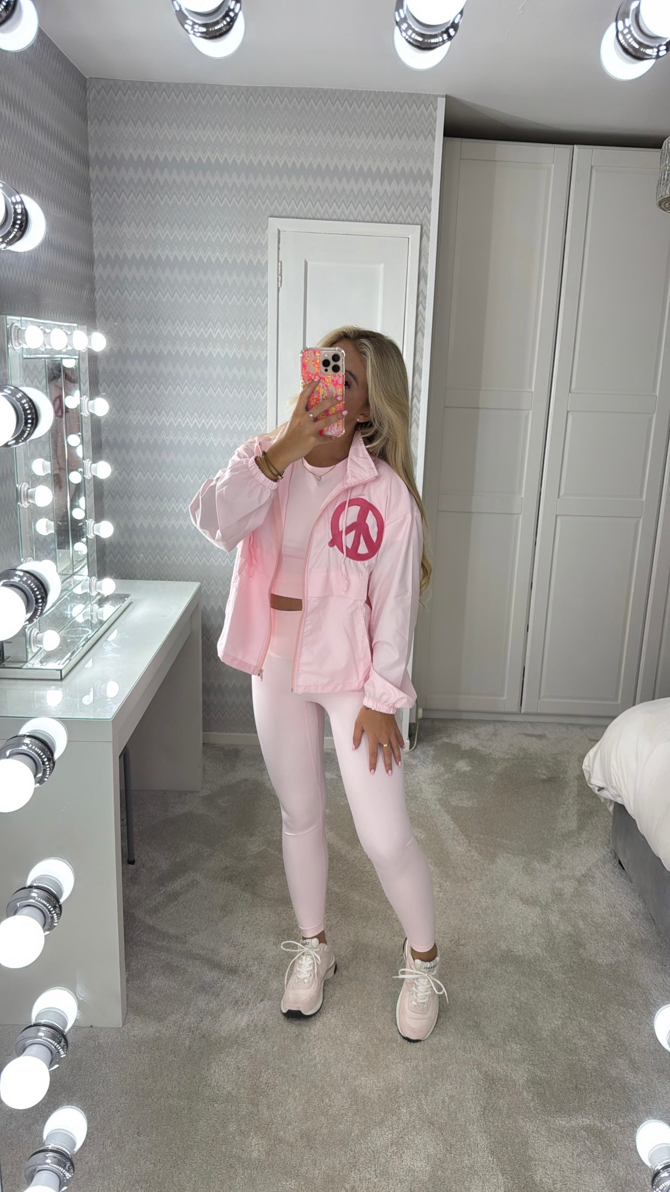 Embroidered pink peace windbreaker 💕