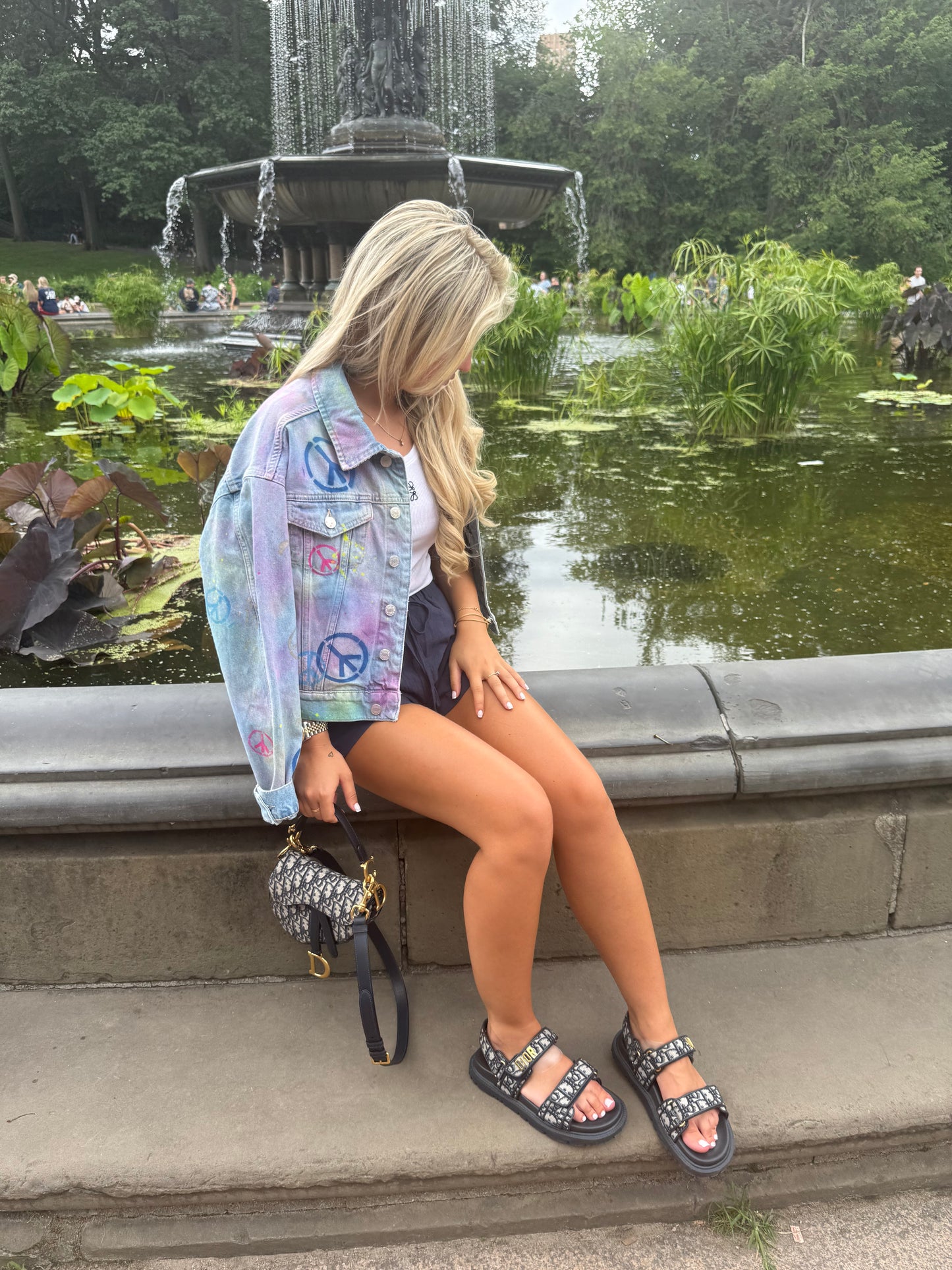 Crazy peace jacket💫🪩