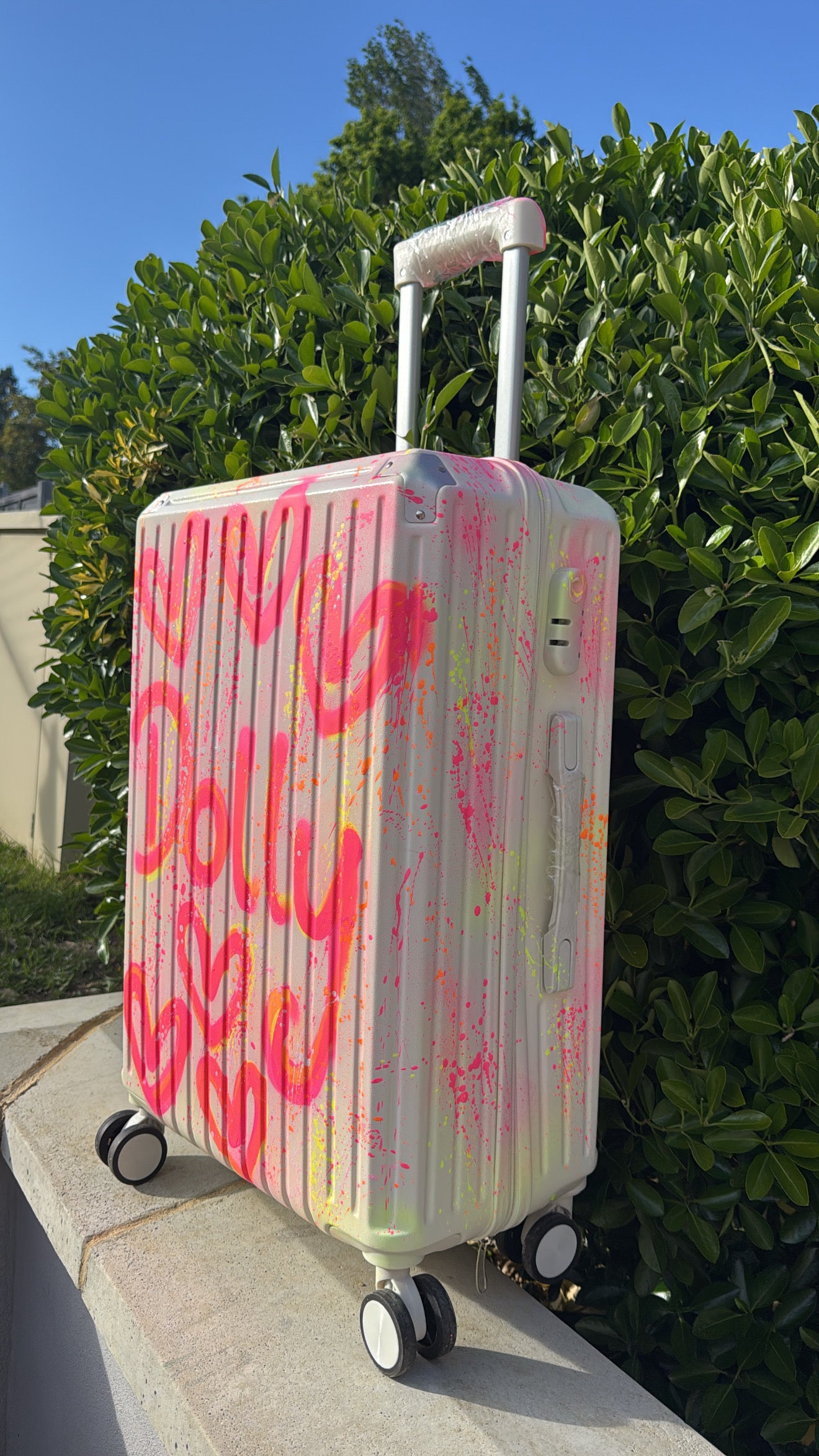 Neon suitcase✌🏼✨