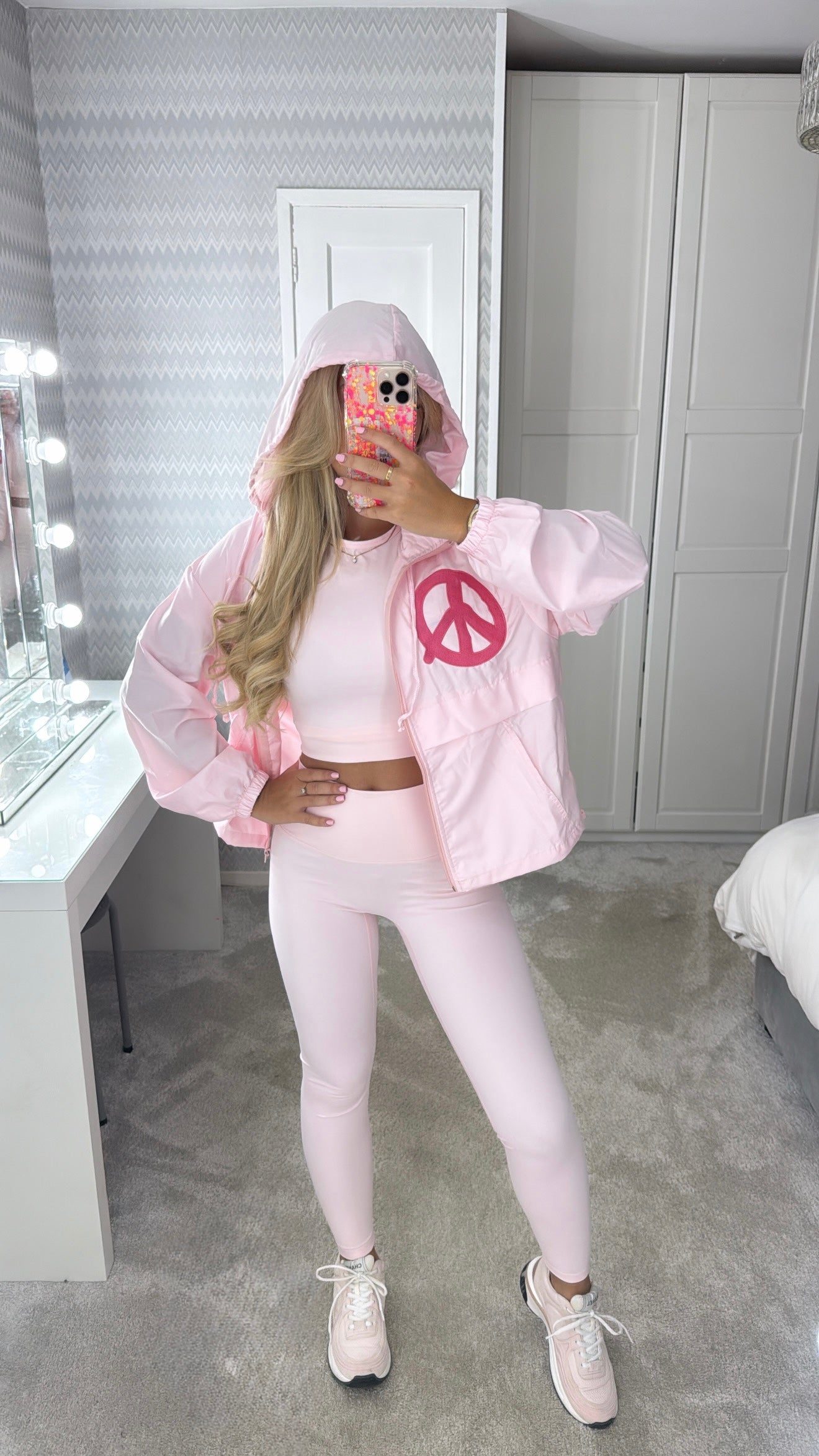 Embroidered pink peace windbreaker 💕