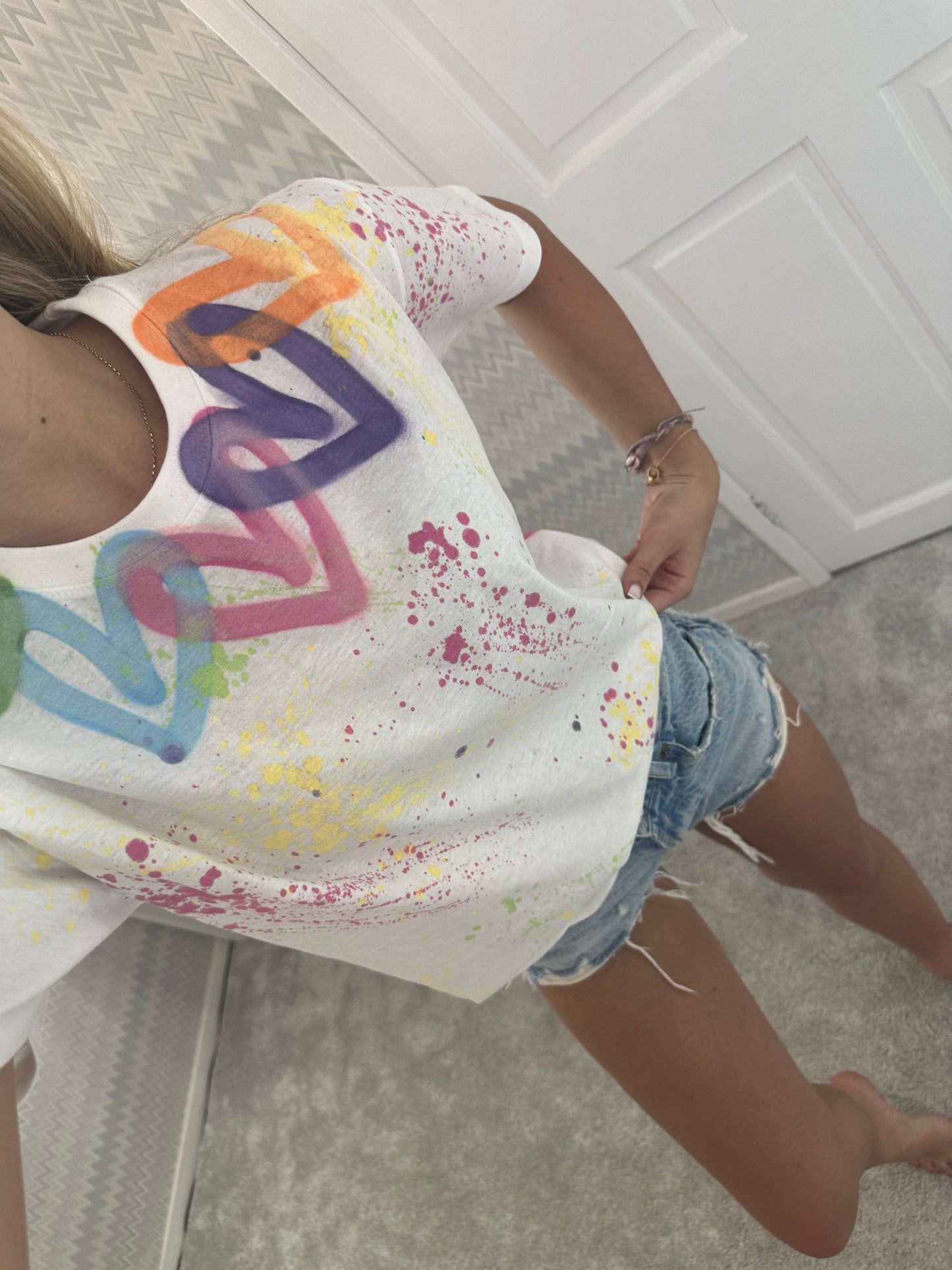 Rainbow heart tshirt🩵💚💙🩷