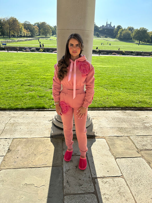 Pink peace crop tracksuit🩷✌🏼