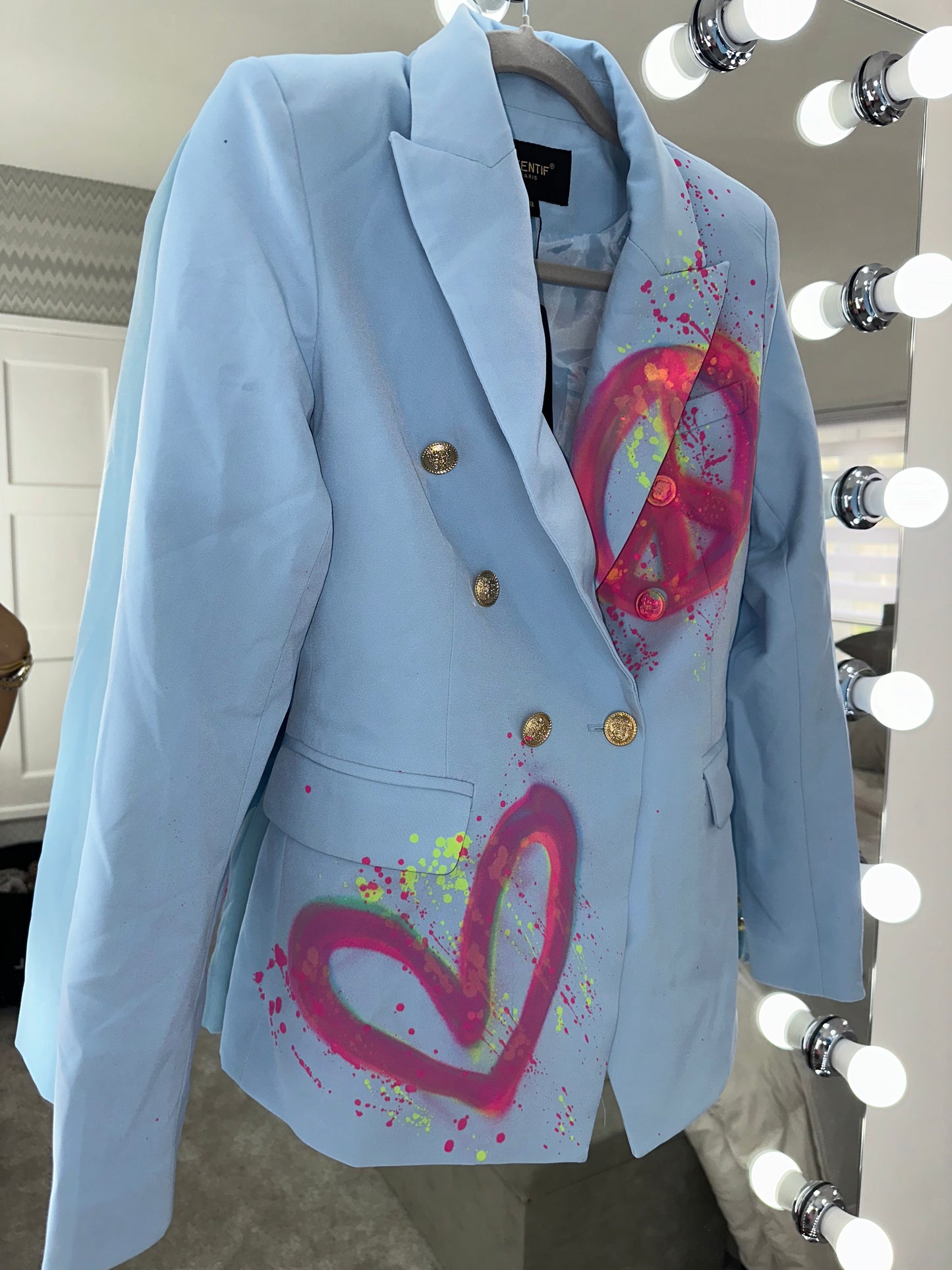 Blue peace+love blazer💗✌🏼🩵🫶🏽