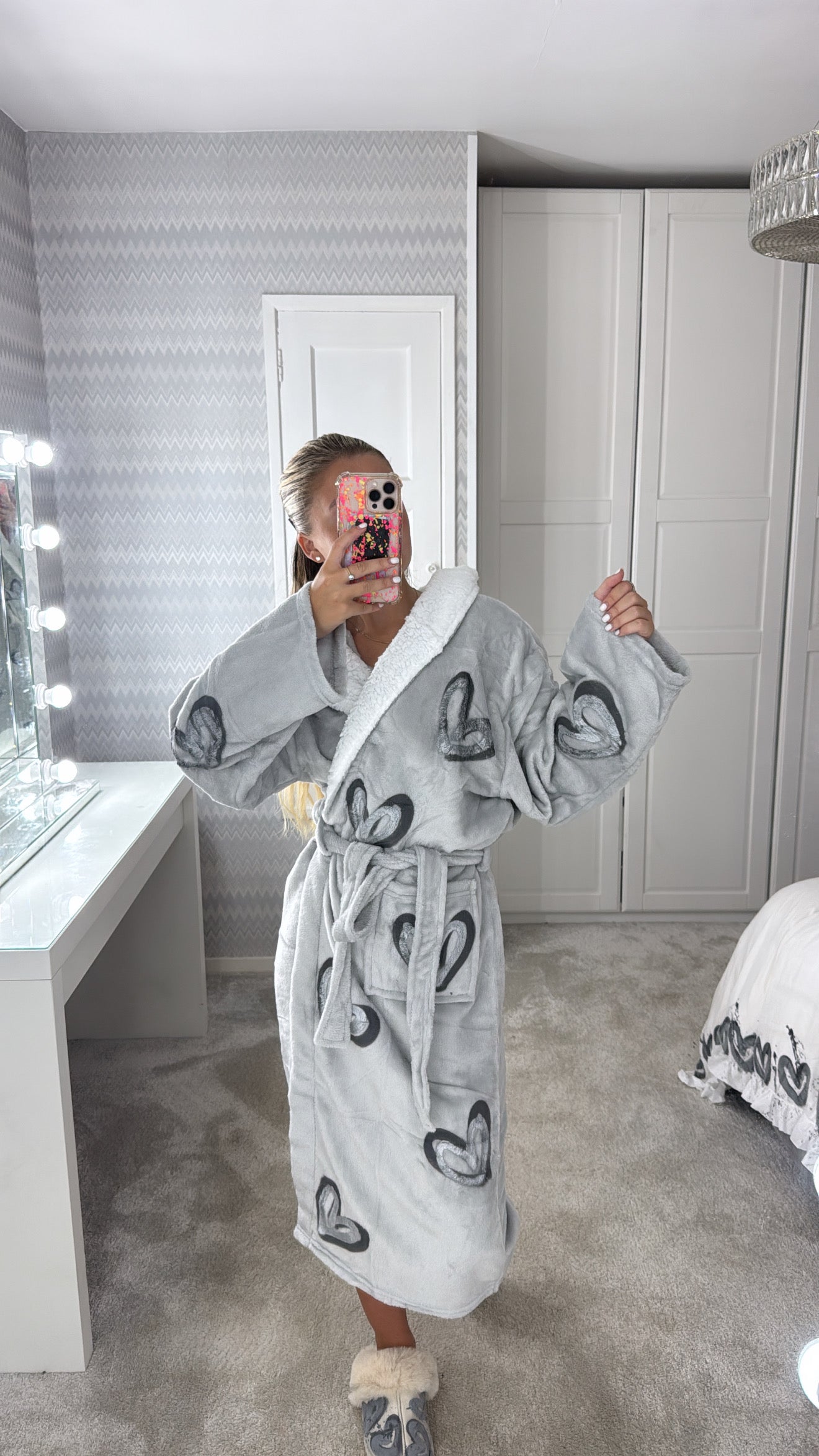 Grey&silver heart dressing gown 🪩🩶