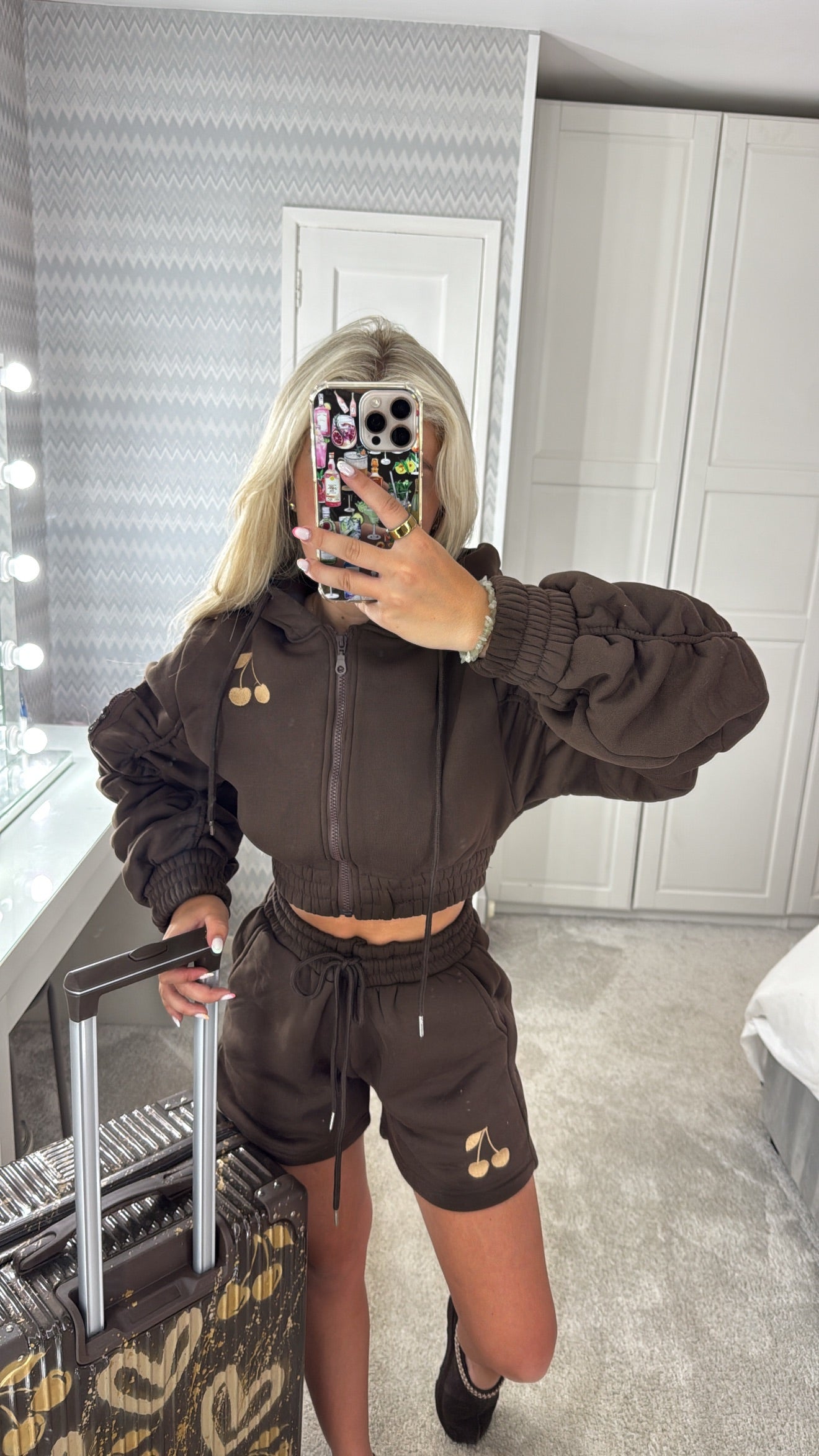 Brown embroidery cherry set🤎🥥✌🏼