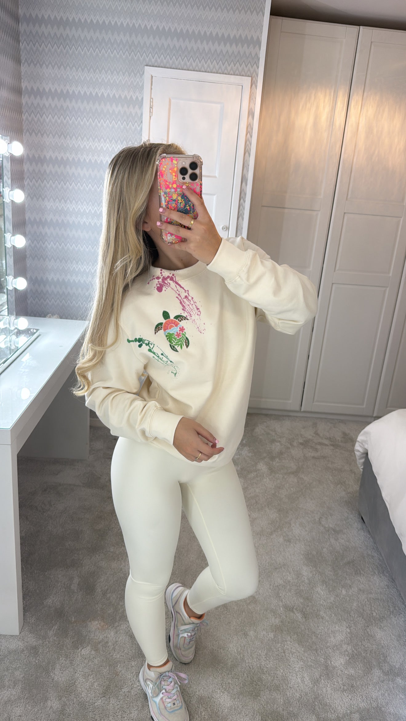 Embroidered turtle jumper🐢💕