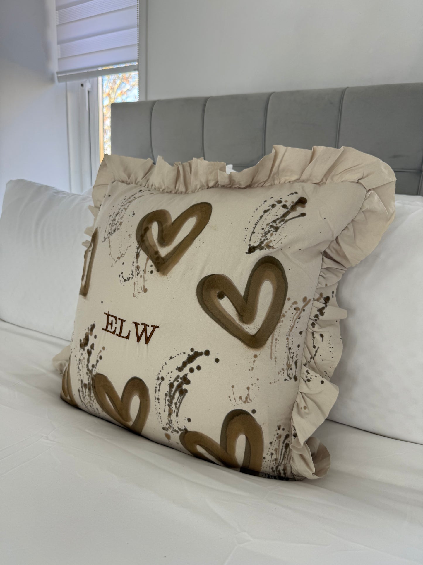 Beige heart pillow case💫🫶🏽