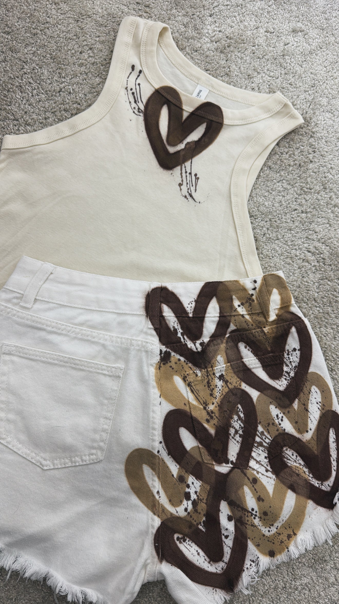 Beige heart vest set🌟🪐🥥🤎