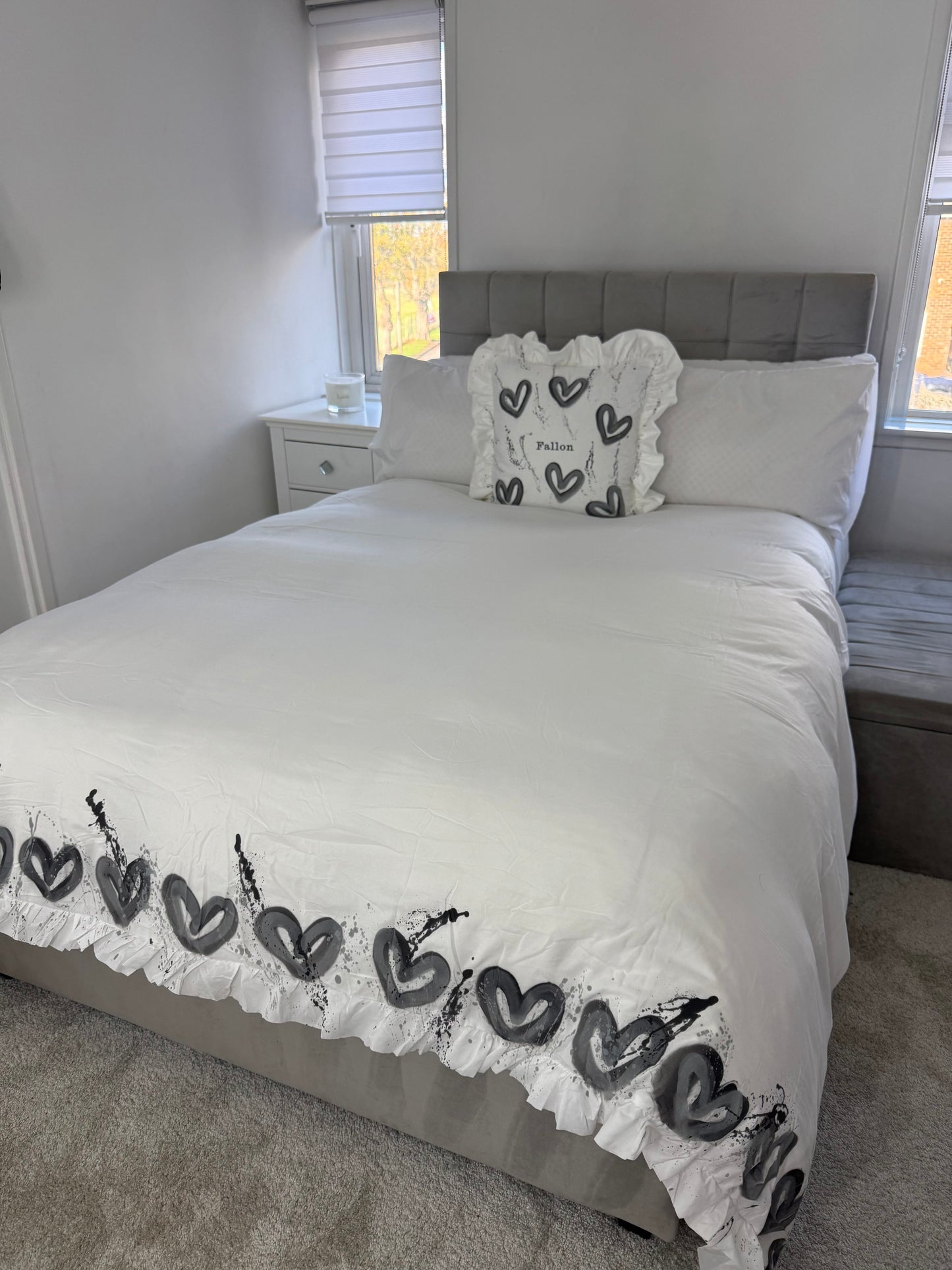 Grey heart bedding set 🪩