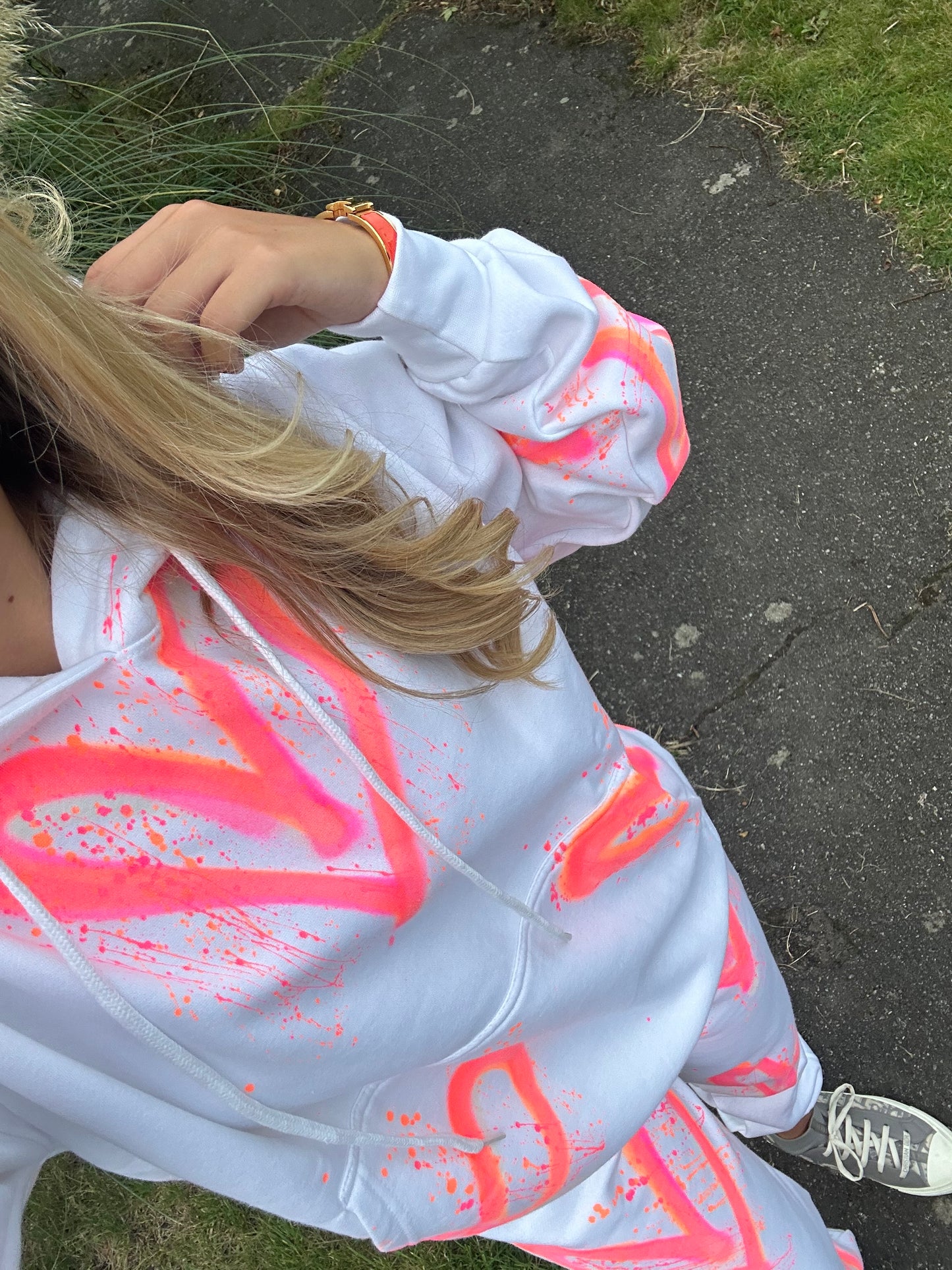 Neon heart tracksuit🤍