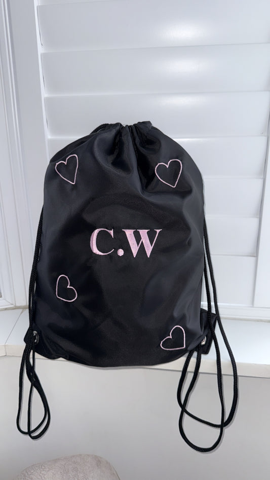 Embroidered draw string bag🩷✌🏼