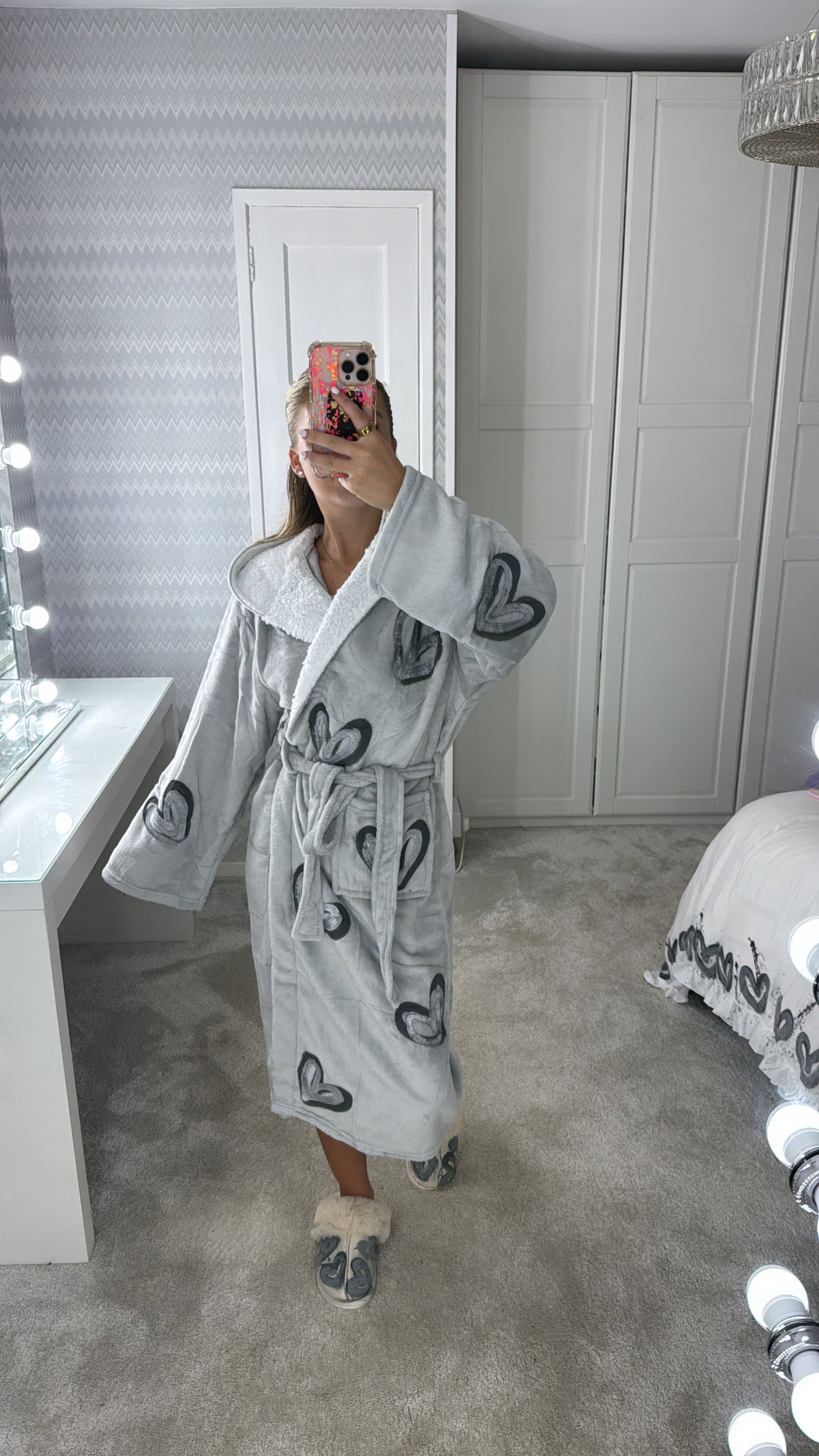Grey&silver heart dressing gown 🪩🩶