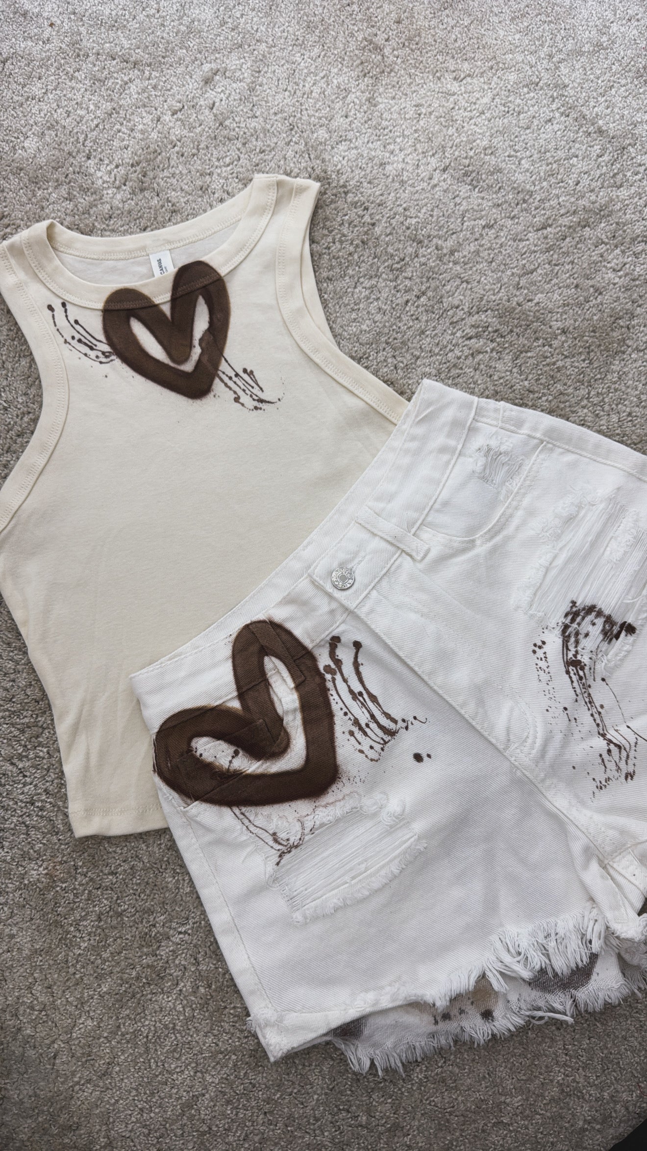 Beige heart vest set🌟🪐🥥🤎