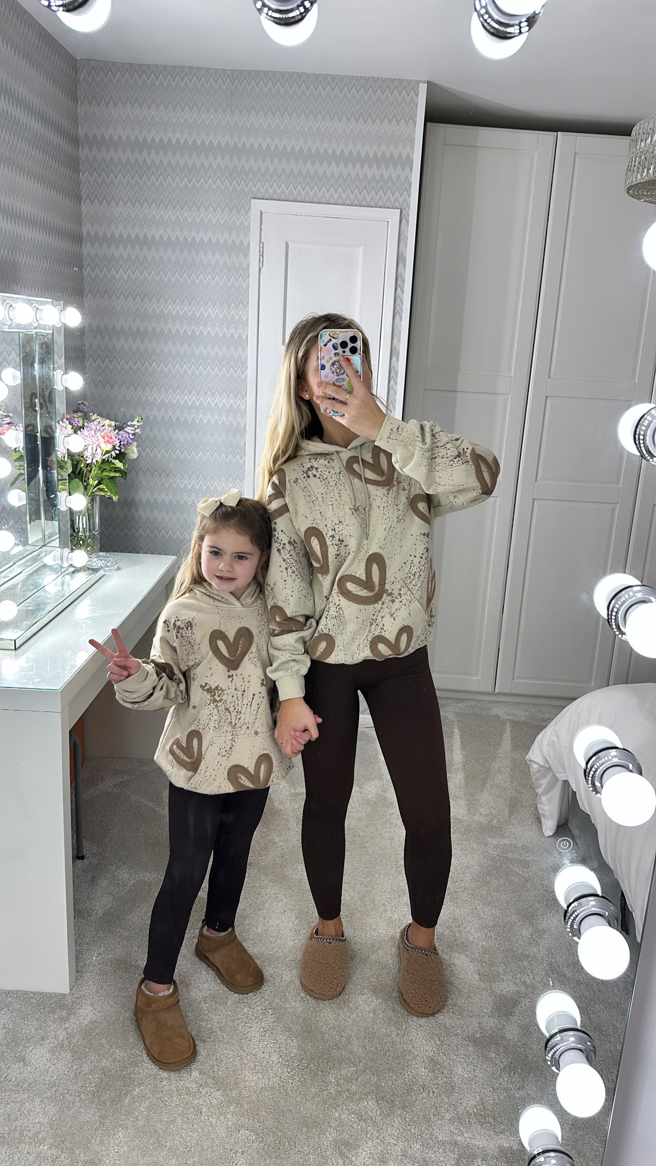 Kids beige heart legging set🐻🫶🏽✨