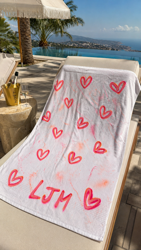Neon towel 🫶🏽🌴🥥