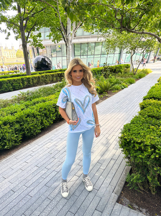 Baby blue heart T-shirt💙✨🫶🏼