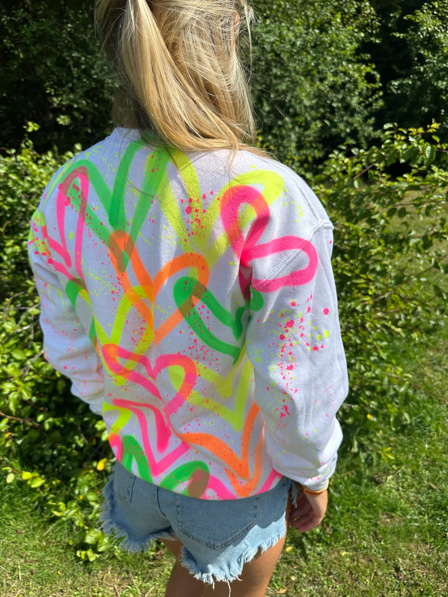 Neon heart round neck jumper🩷💚🪩🫶🏼