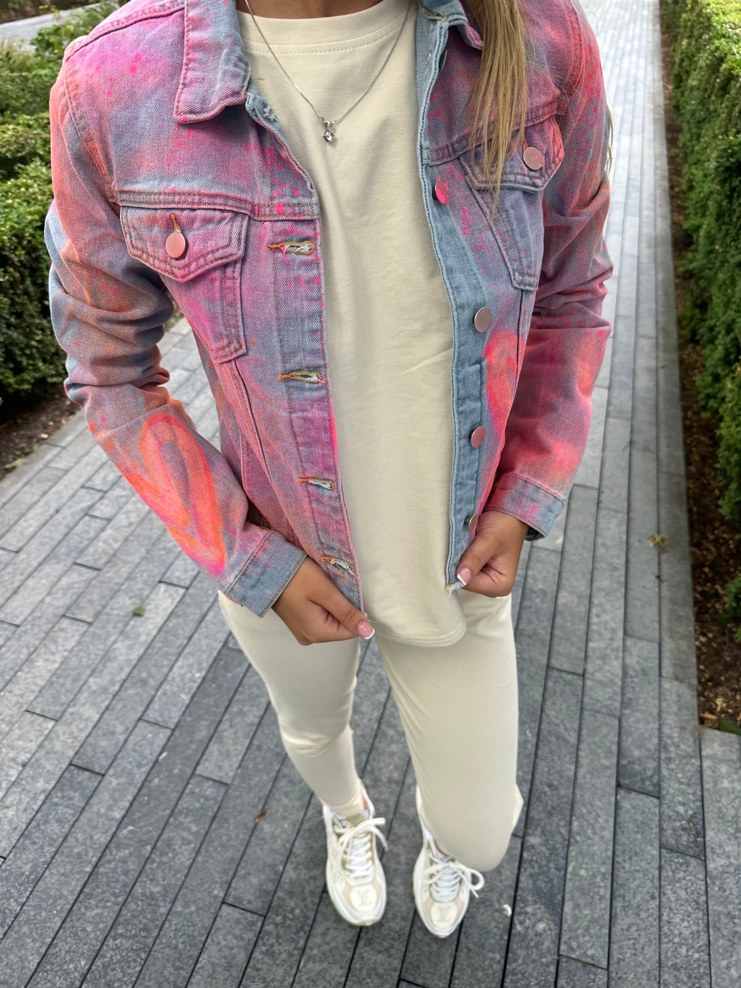 Neon love denim jacket💗✌🏼