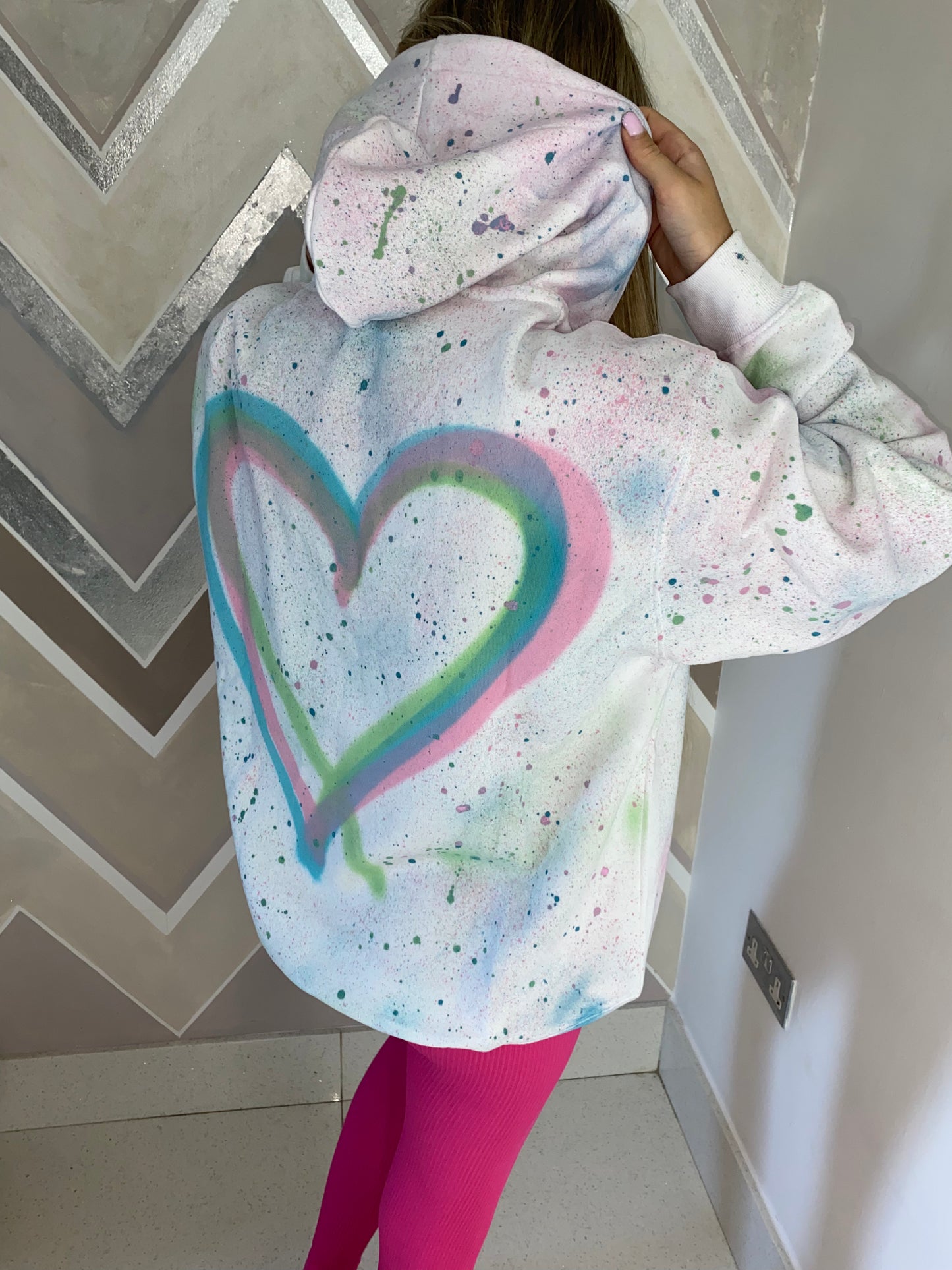 Pastel spray hoodie💙💚