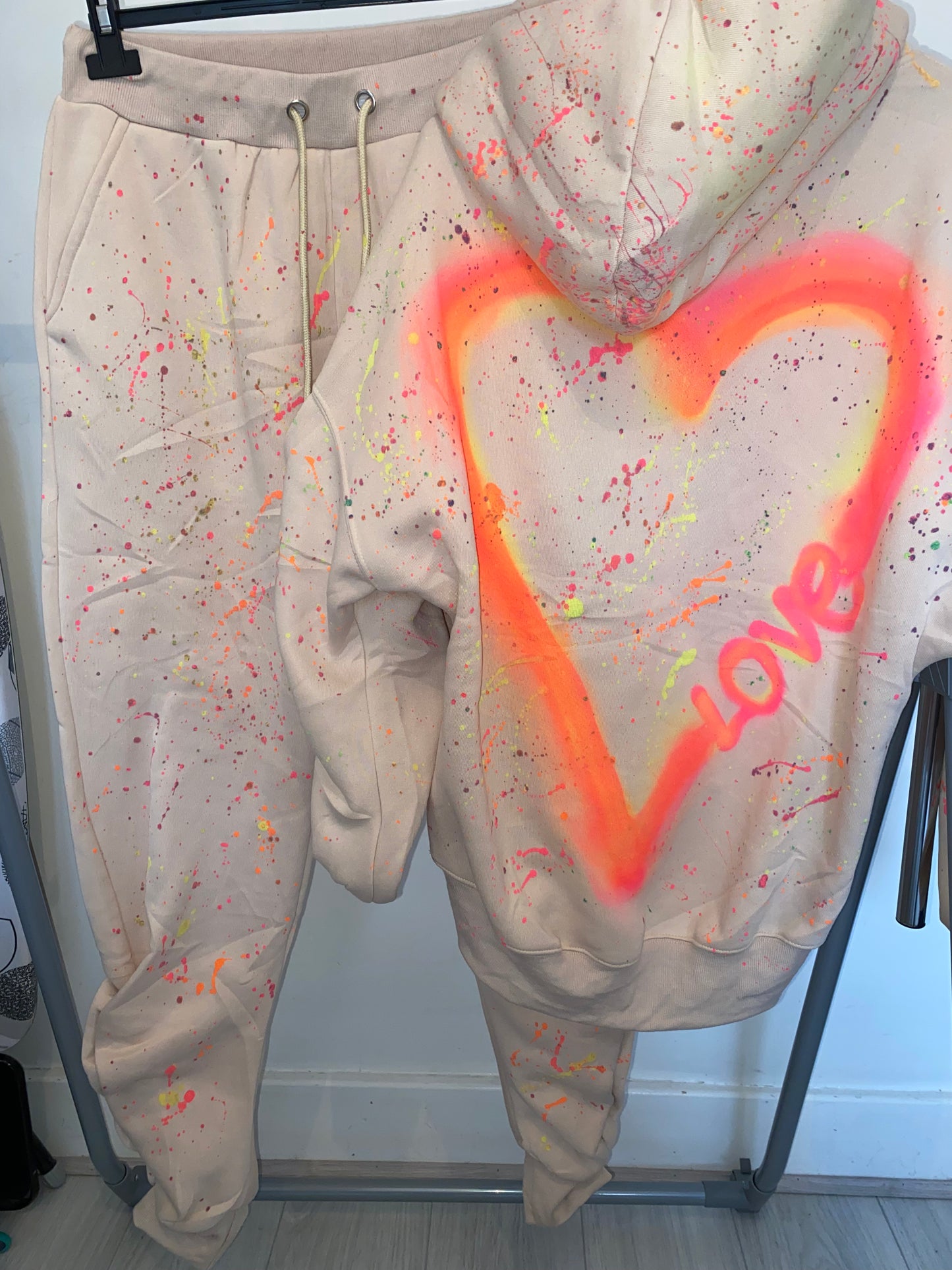 Love heart tracksuit🧡💛