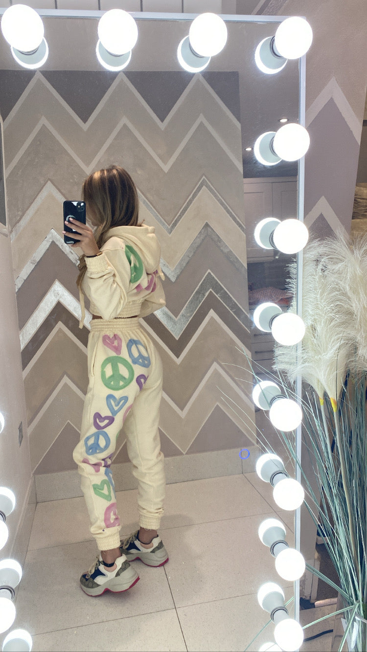 Pastel hoodie tracksuit☮️