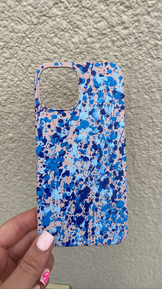 Blue splattered case💙🫶🏼